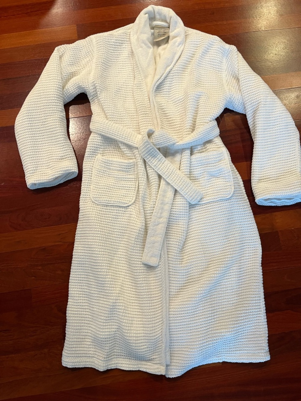 Pottery Barn Waffle Weave White Resort Robe Sz Small - Picture 2 of 7